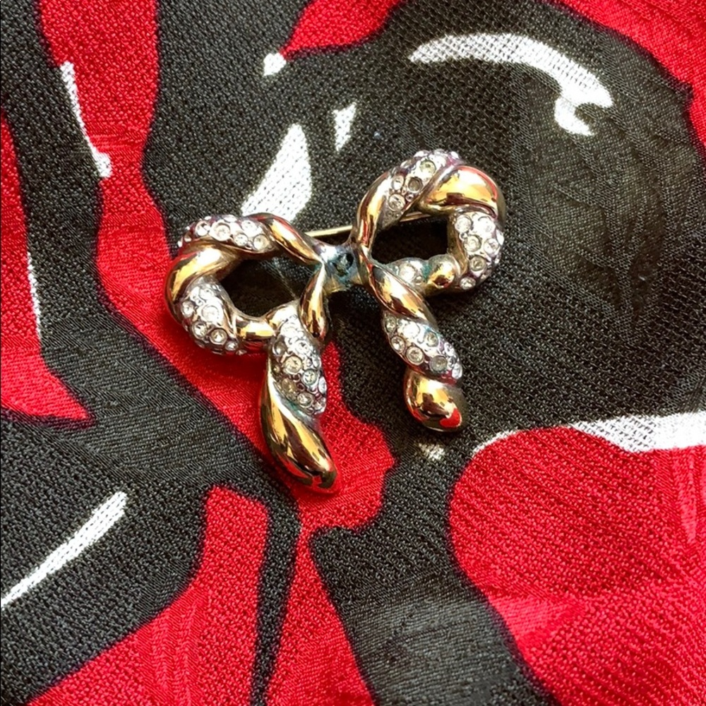 Vintage Carolee Bow Brooch